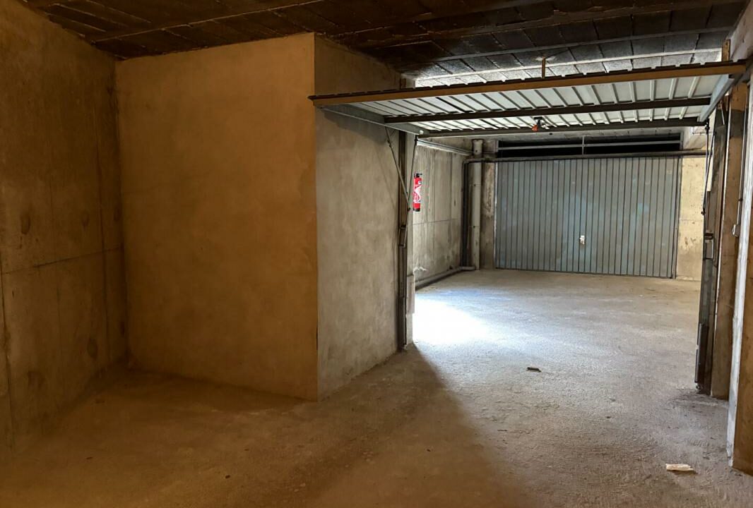 V-0025877-17092025-034839-4
