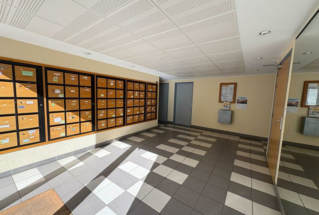 V-0025878-17092025-034837-7