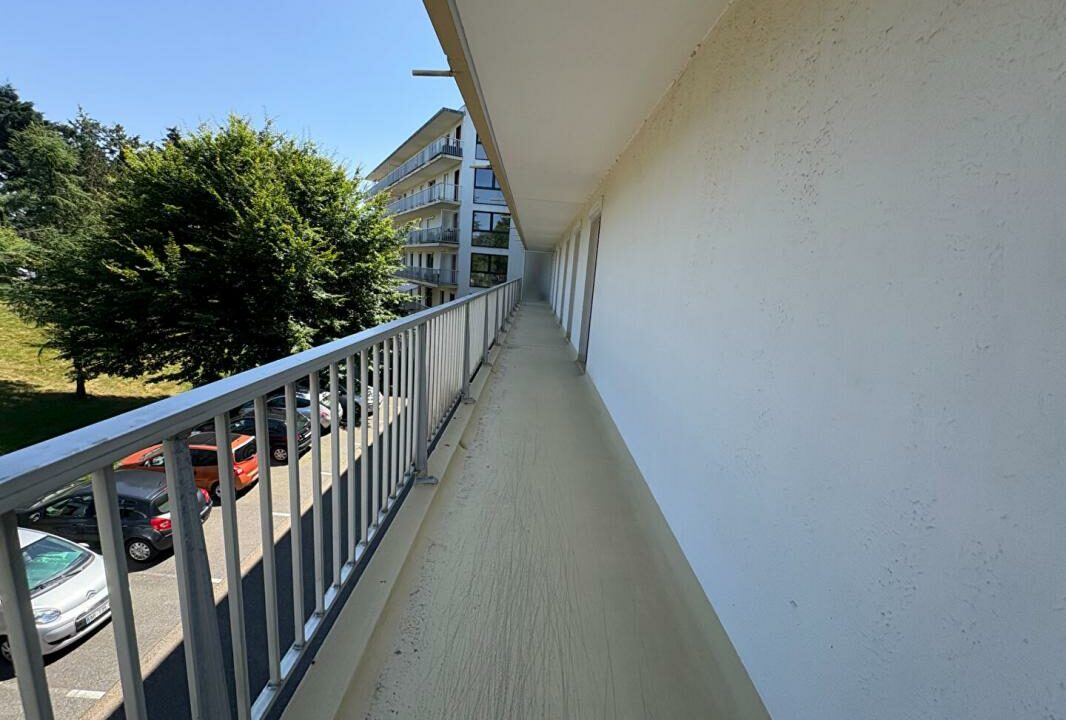 017583589-08102025-034008-1