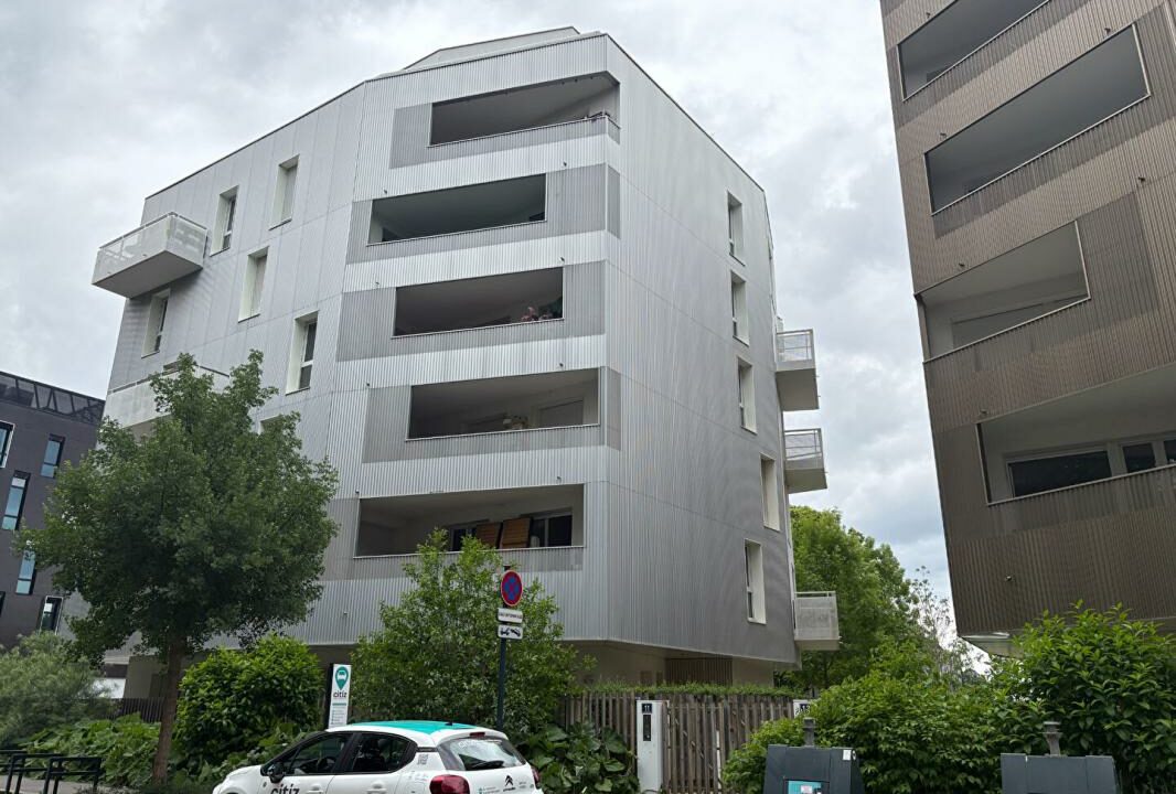 V-0025862-23102025-041720-6