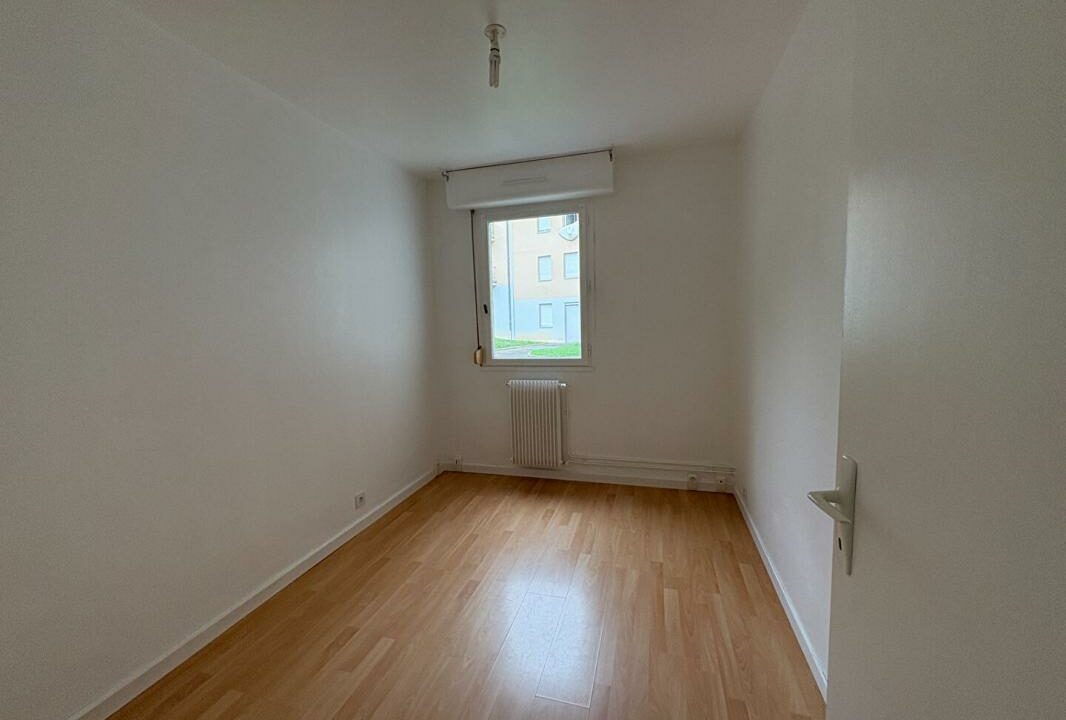 V-0025867-22112025-044756-4