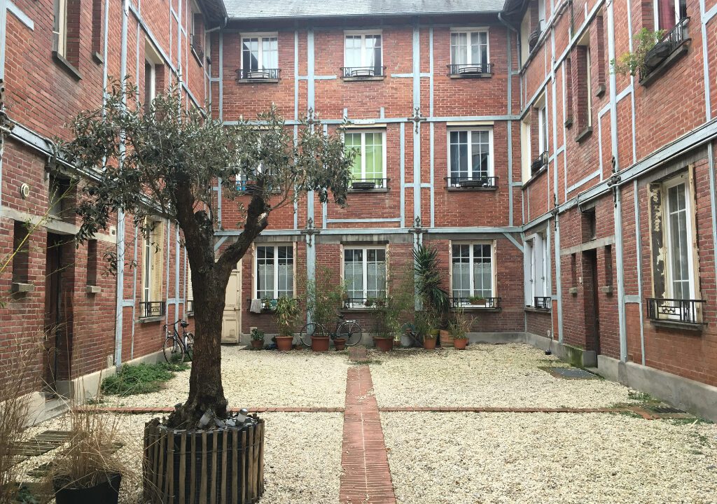 017329612-19122025-032804