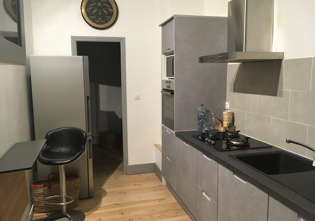 017329612-19122025-032804-2