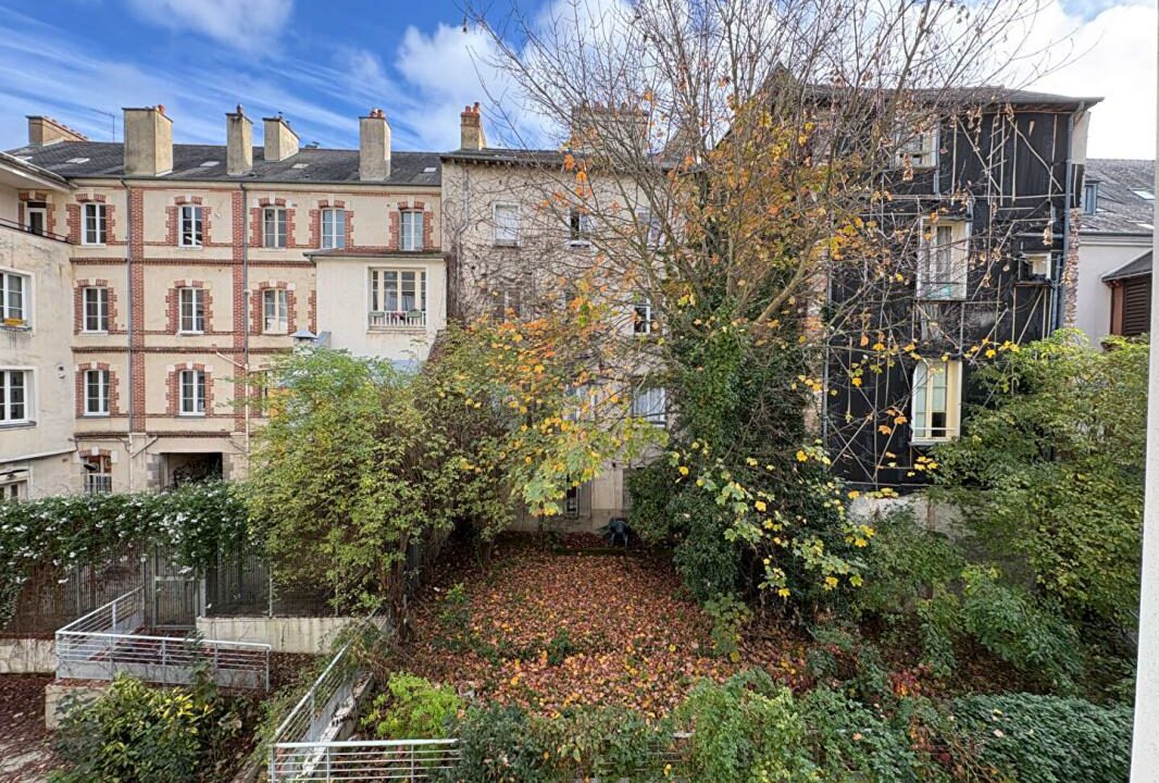 V-0025893-09012026-034404